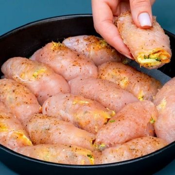 Куриные рулетики с сырной начинкой